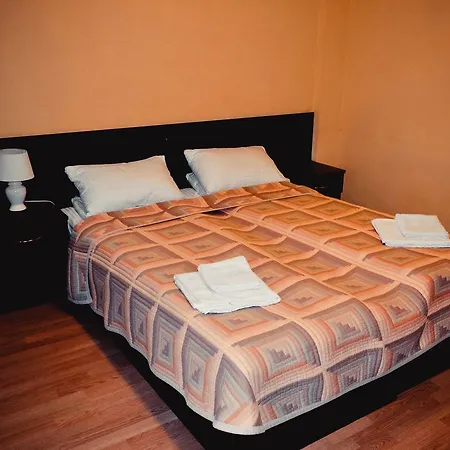 Otel Tri Dorogi Lviv